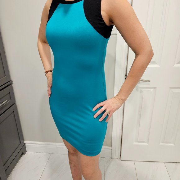 Beautiful Blue Evening Dress - Picture 1 of 5